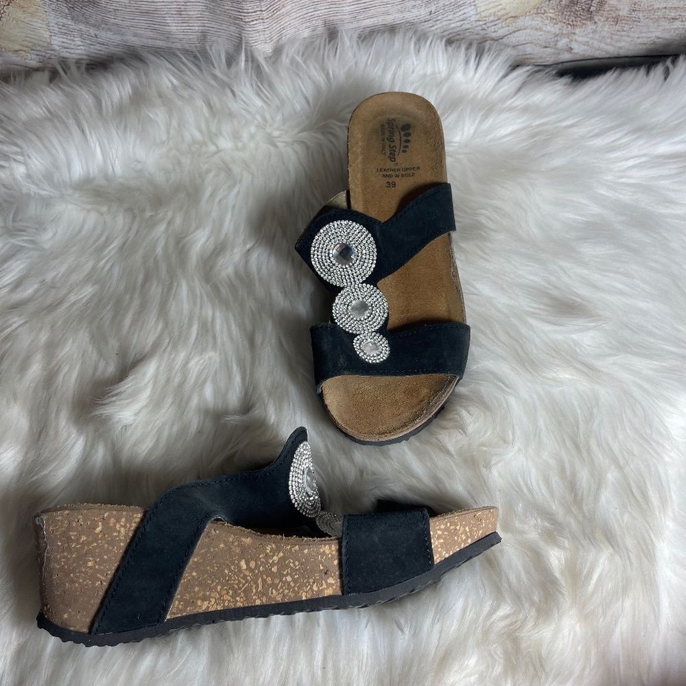 Spring Step Black Sueded T-Strap Rhinestone Disc Mules Sz 39/8.5‎